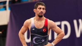 Milli güreşçi Kerem Kamal dünya şampiyonu