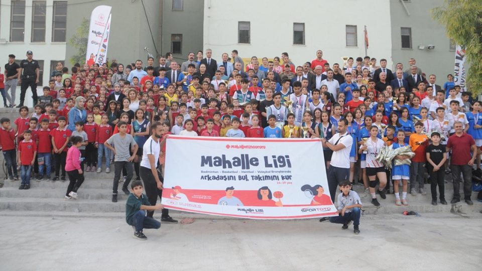 Şırnak’ta “Mahalle Ligi” projesi kapsamında düzenlenen spor etkinliği sona erdi
